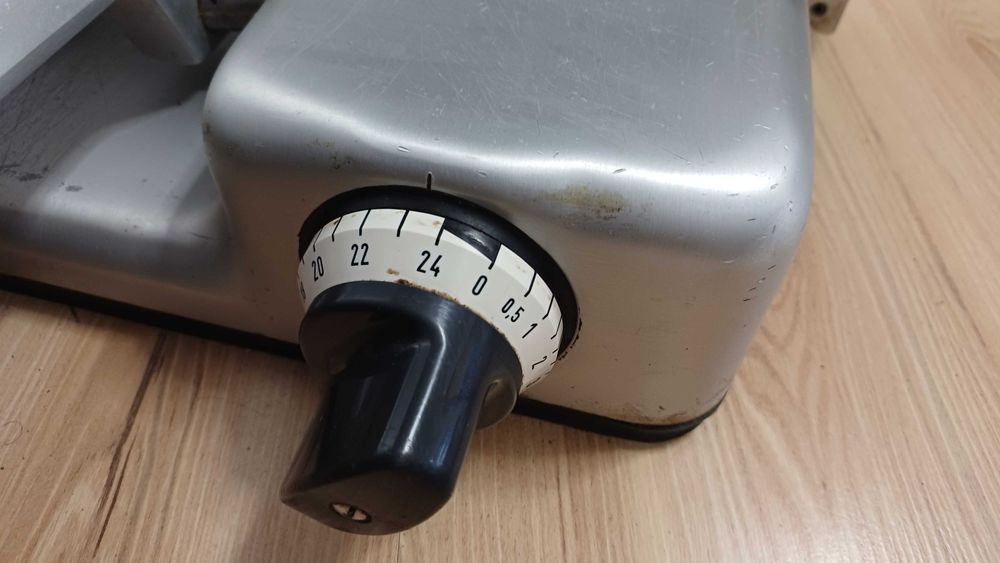 Krajalnica BIZERBA VS7