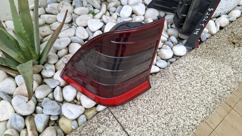 Farolim Traseiros para Carrinha Mercedes C220 Chassi W202