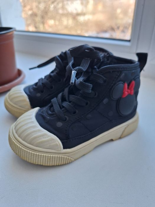 Весняні хайтопи для дівчинки 23 р.