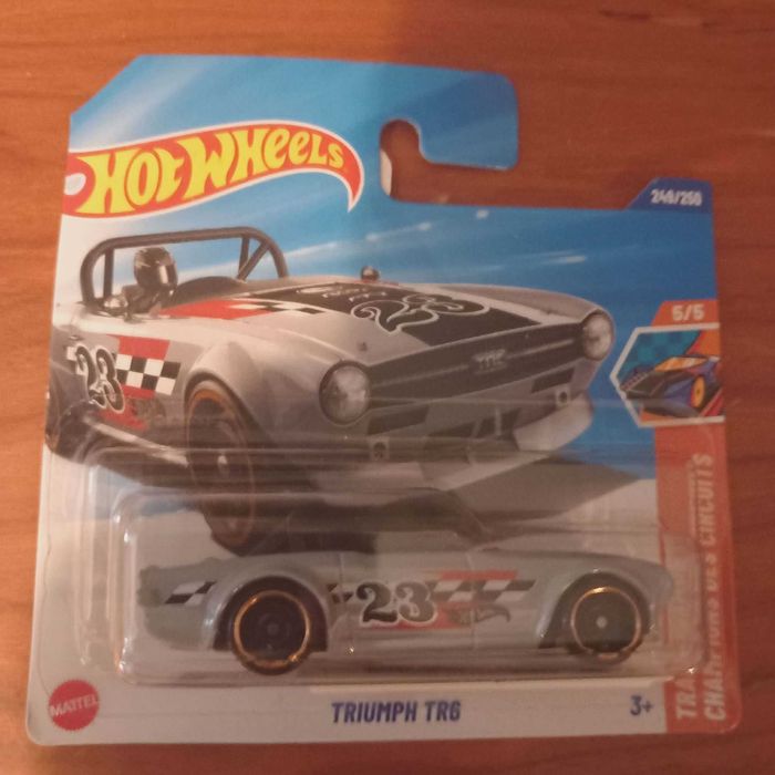 Hot Wheels British Cars NOVO