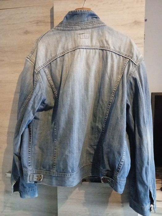 Sprzedam kurtkę oryginalną Lee