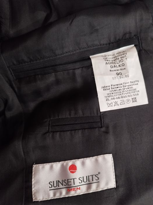 Garnitur sunset suits