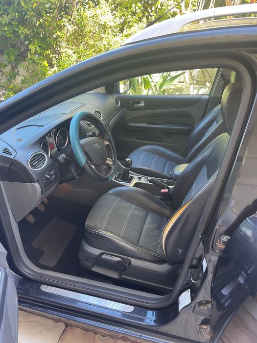 Ford Focu 1.6 TDCI TITANIUM. De garagem e muito económica