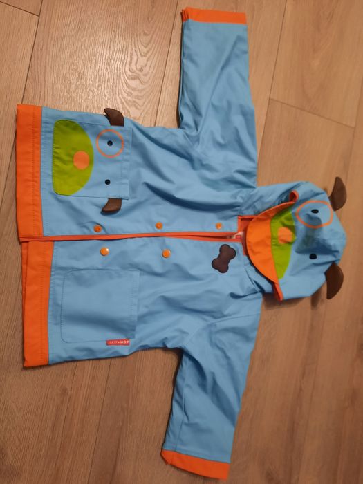 Kurteczka przeciwdeszczowa