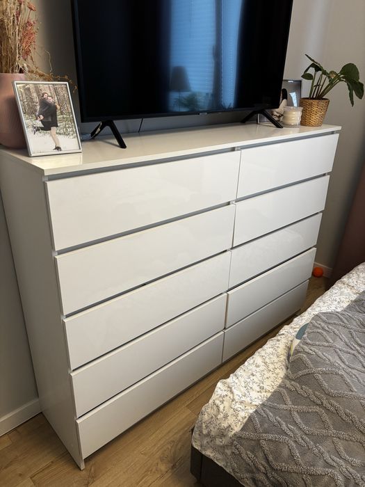 Komoda bialy polysk 160 cm szerokosci