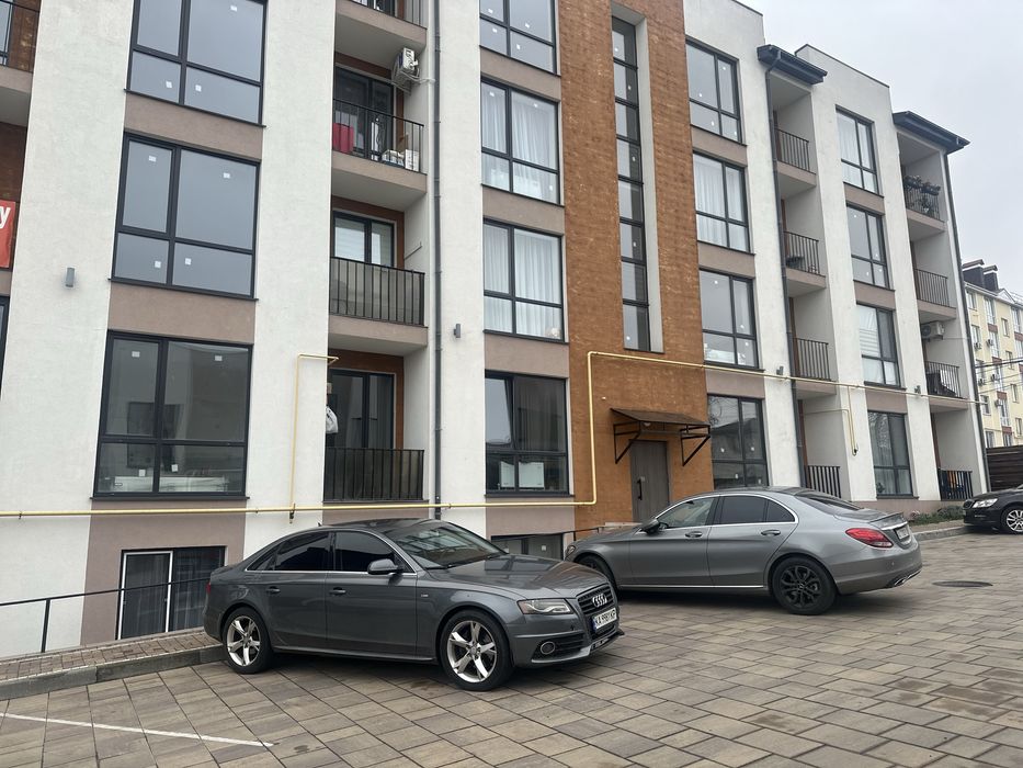 Продам. Квартира з ремонтом. Окремий вхід