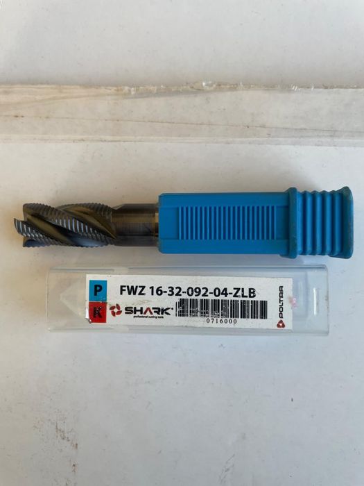 Komplet 5 nowych frezów CNC firmy POLTRA, seria SHARK