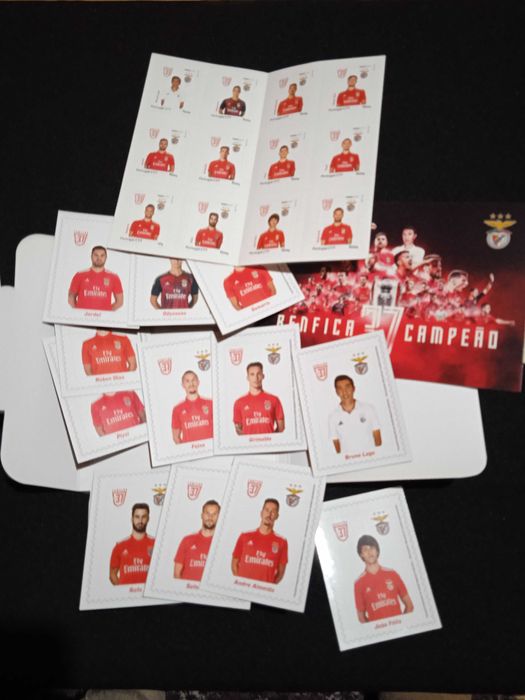 Conjunto imanes e selos Benfica