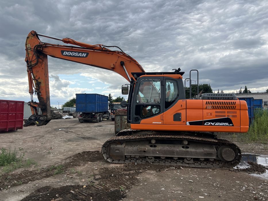 Koparka Gąsienicowa DOOSAN DX225LC – 2016 ROK  5200 mth