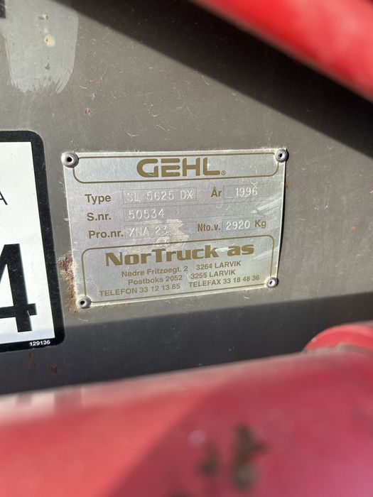 Ładowarka GEHL 5625 DX