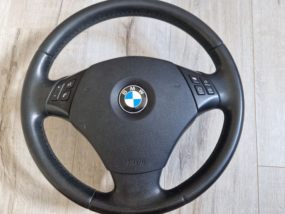 Kierownice BMW E90/E91 multifunkcjie