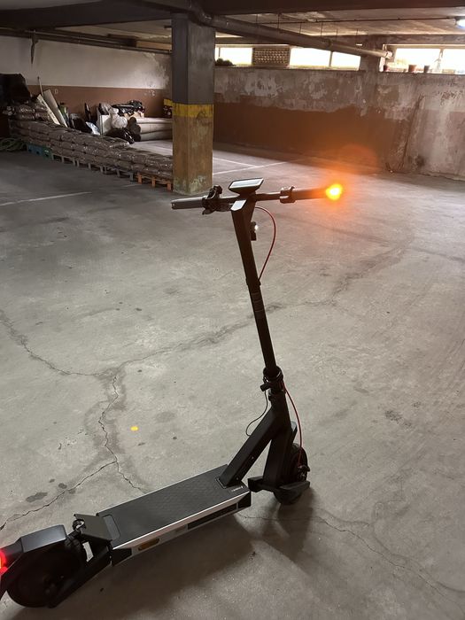 Trotinete elétrica NAVEE S40
