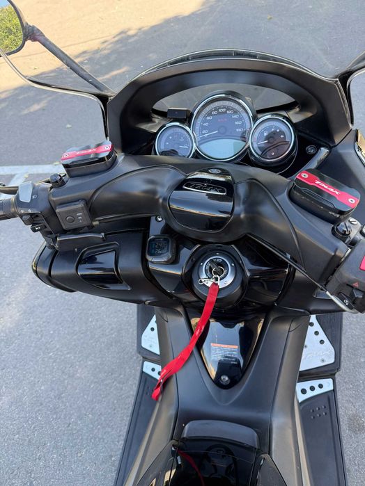 Продам Yamaha T-Max 500 2012г