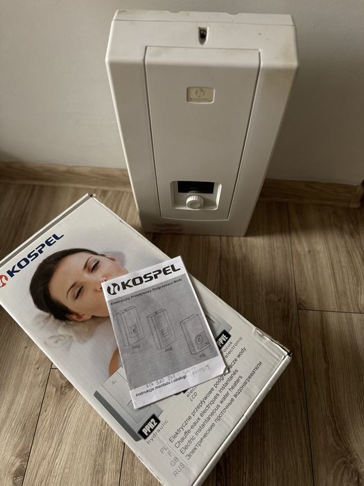Elektryczny przplywowy podgrzewacz wody PPE2
