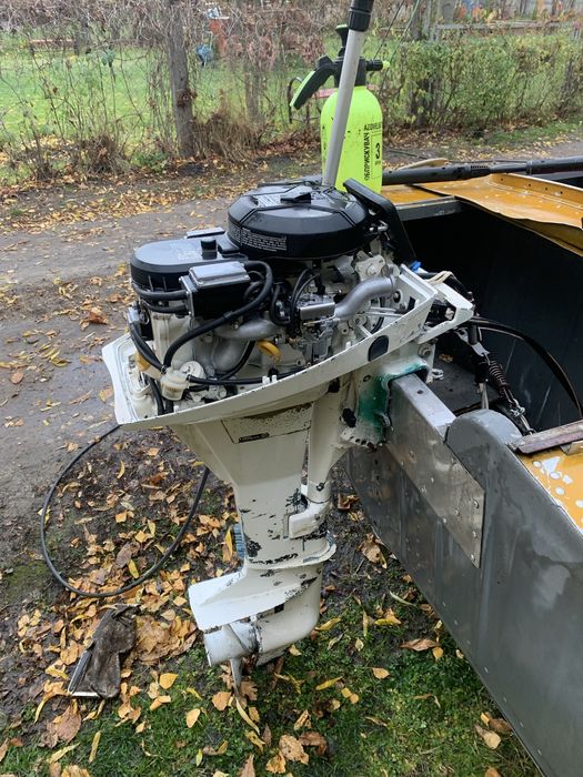 Човен Прогрес2+мотор Ямаха 9,9.