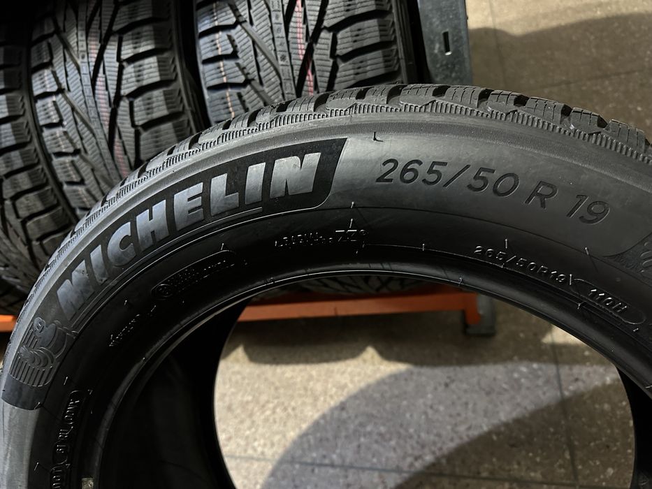 265/50 r19 Michelin run flat