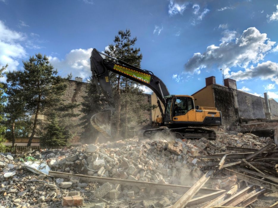 Rozbiórki budynków, wyburzenia