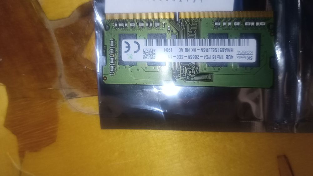 Память ноутбука DDR 4 4 ГБ