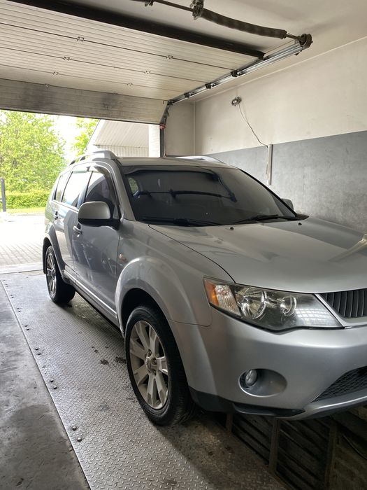Mitsubishi Outlander 2.4 газ/бензин 4WD | 2008