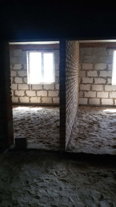 Продам дом в пгт Макаров Киевской области