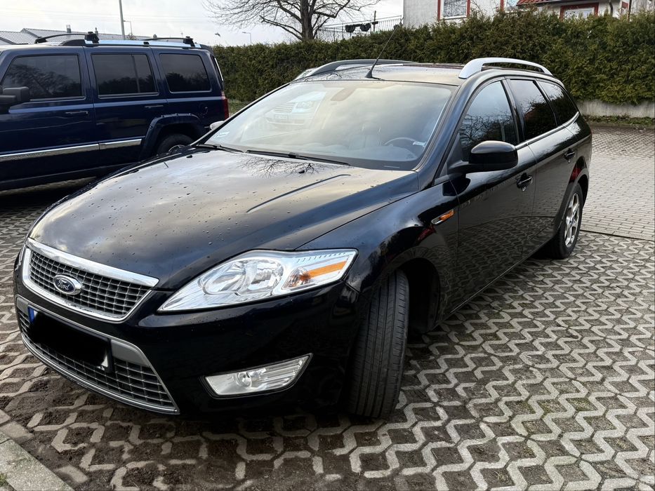Ford Mondeo 2010 2.0 Beznyna wersja Titanium Kombi