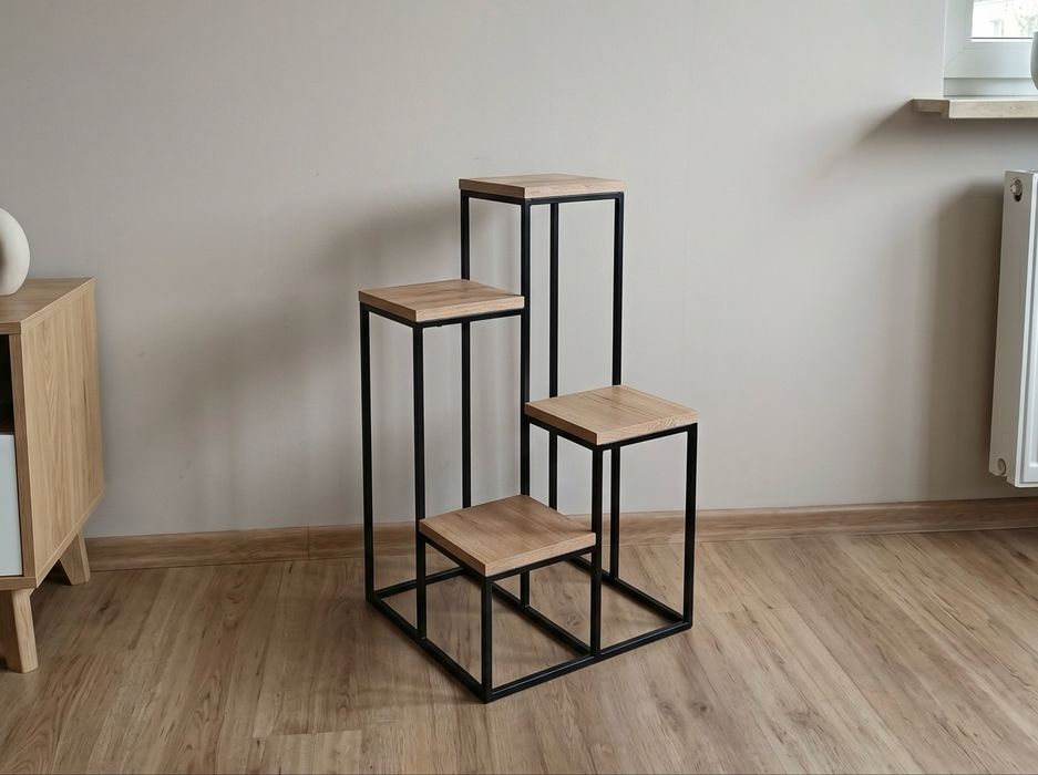 Kwietnik Stojak na Kwiaty Loftowy 4 Poziomy Regał Metal Drewno na Rośliny Balkon Salon