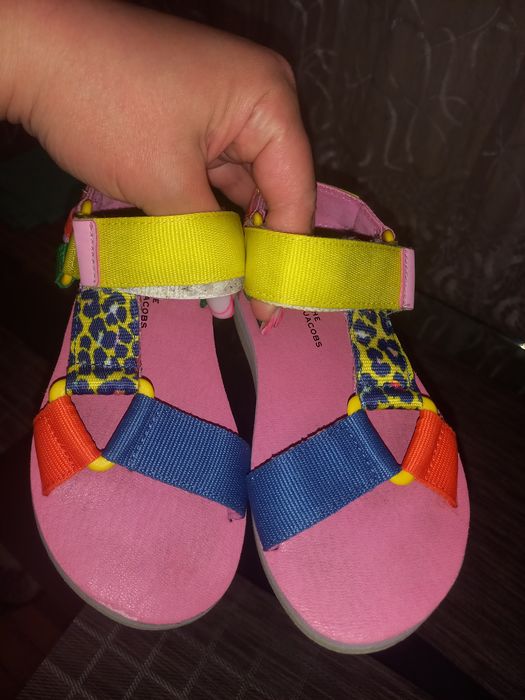 Фірмові босоніжки бренду Marc Jacobs