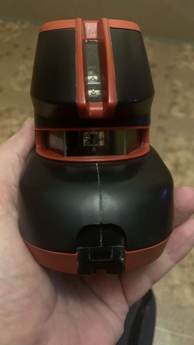 Leica лазерний рівень