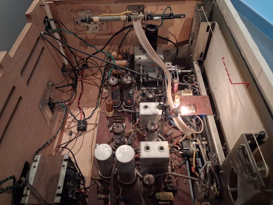 Móvel Radio / Giradiscos Vintage PHILCO 97