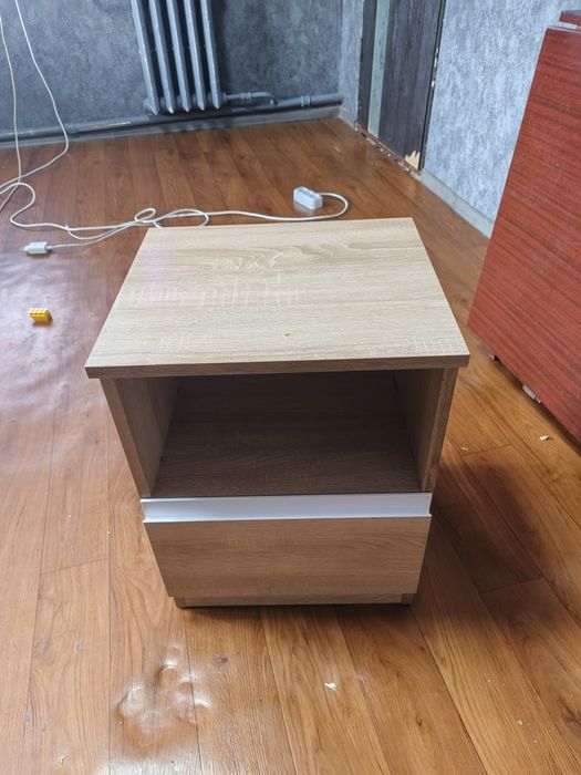 Продам кровать + 2 прикроватный тумбочки
