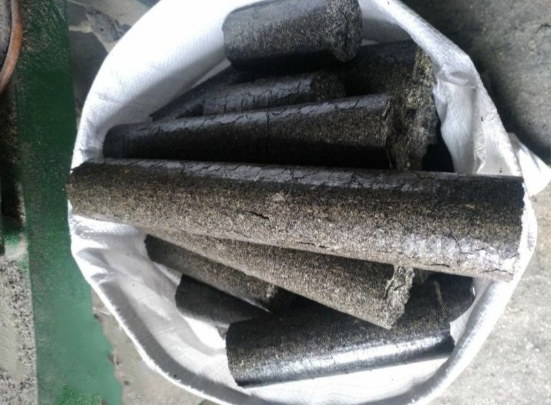 Брикеты длительного горения из  подсолнуха