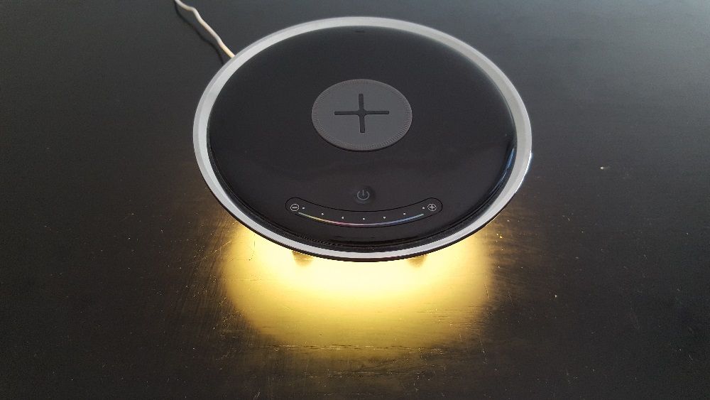 Carregador Telemóveis C/ Luz de cores