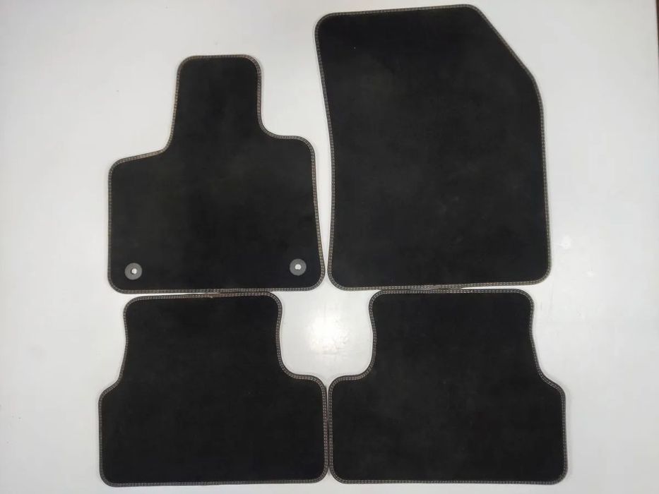 PEUGEOT 3008 od 2017r Dywaniki Welurowe