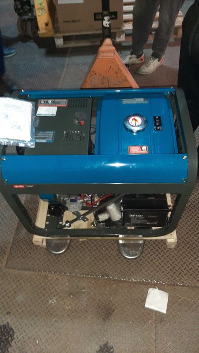 Бензиновий, дизельний, інверторний генератор.  Масло в подарунок