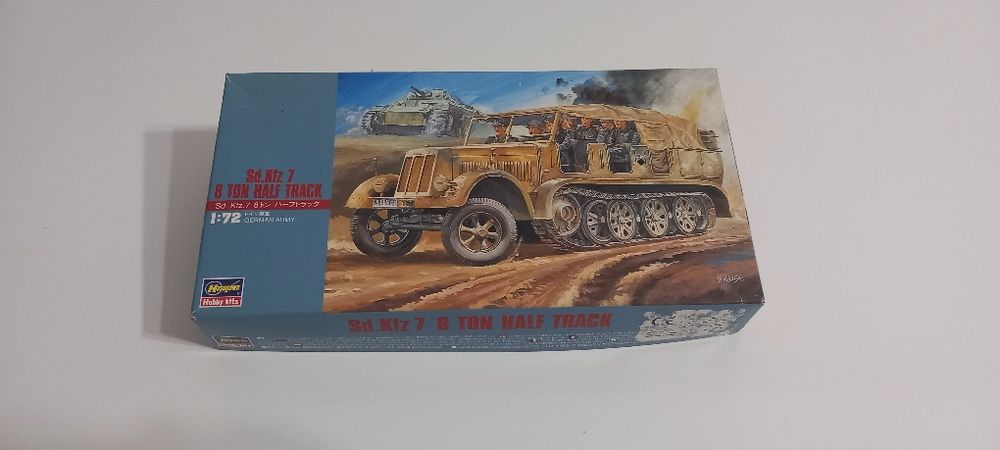 Kit Modelismo em plástico da Hasegawa - Sd.Kfz 7 8 TON HALF TRACK