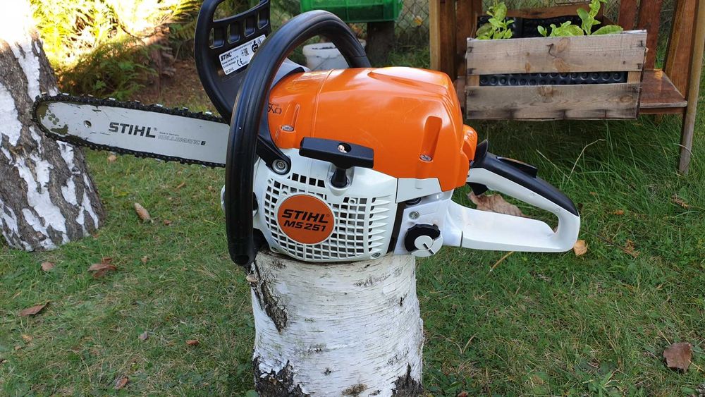 Piła pilarka spalinowa STIHL MS251 MS 251