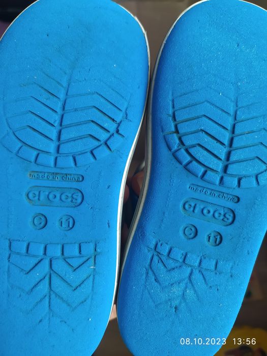 Босоніжки / сандали Crocs c11