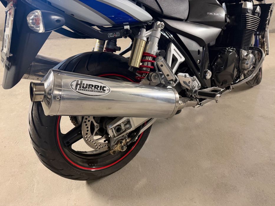 Suzuki GSX 1400 Super stan, doinwestowany