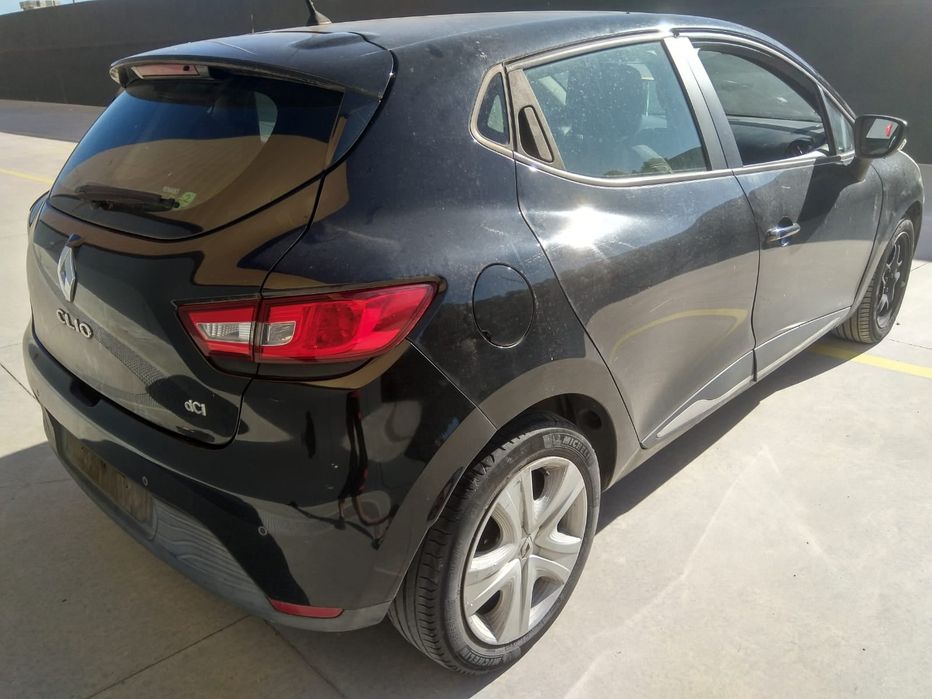 RENAULT CLIO IV - 2014 - Para Peças