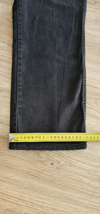 Wrangler spodnie męskie dżinsowe rozmiar W37 L30 używane