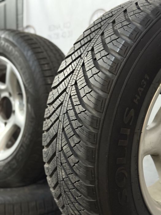Колеса в зборі 215/65 R16 Kumho (зима),диски 5х139.7 R16