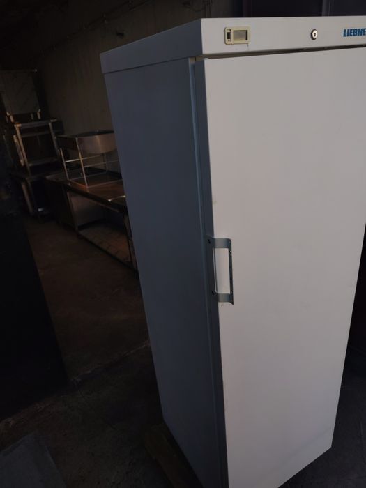 Szafa mroznicza liebherr 425l Duża pojemność