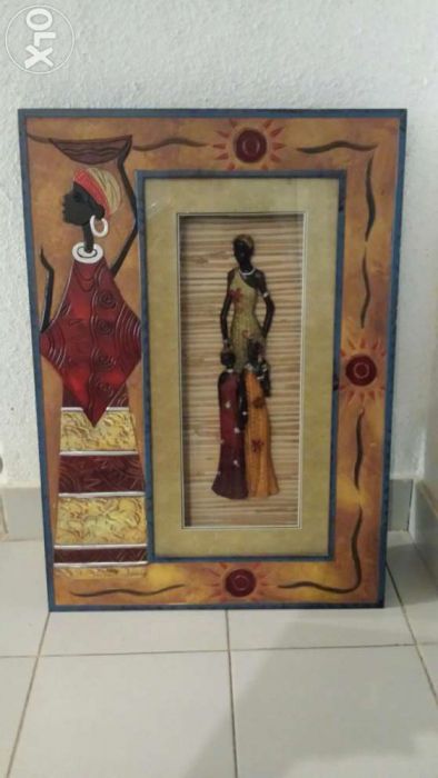 Quadros com estatuetas em relevo africanas64585314255490121