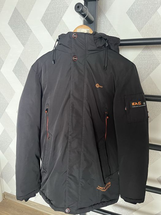 Зимова куртка б/в