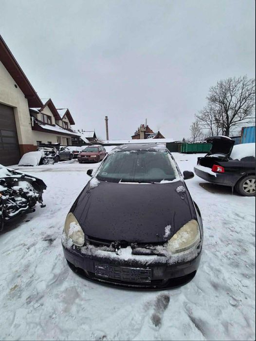 Volkswagen Golf V 1.9D 77KW 2006r 105km Na części