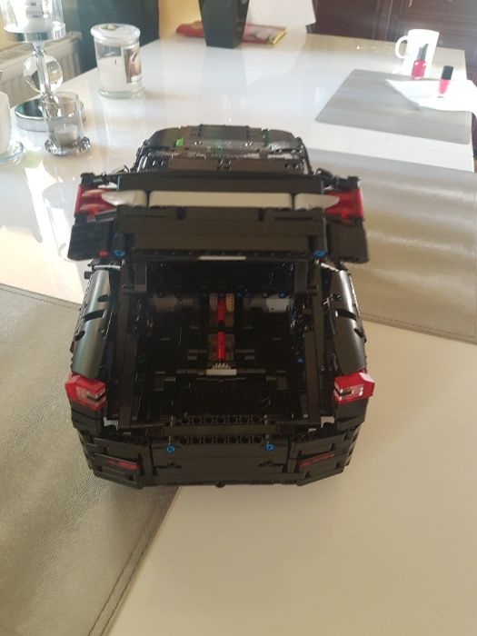 Lego technic MOC - Tesla Model S bluetooth kolekcjonerskie
