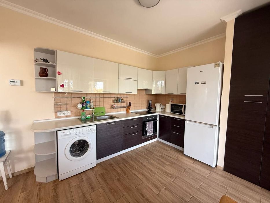 Затишний будинок для родини у Березівці.