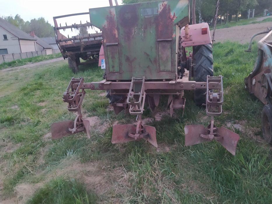 Pług 2 skibowy,kultywator,brony ,kosisrkado sprzedania