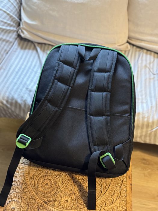 Mochila forte com bolsa para computador