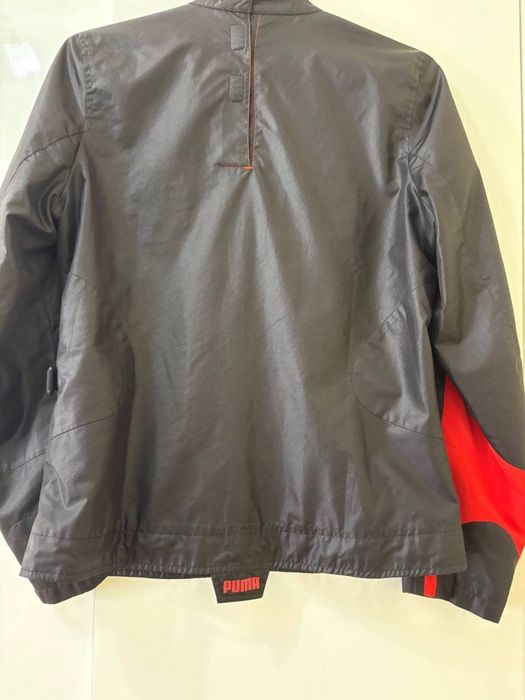 Ветровка фирмы Puma